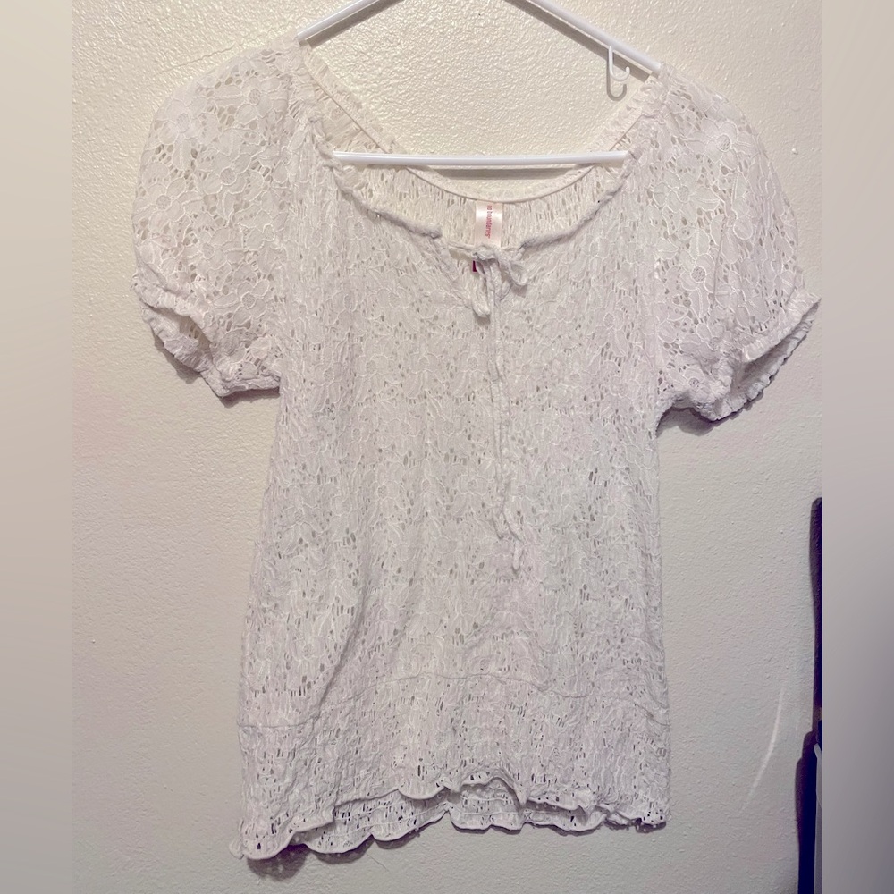 No Boundaries White Eyelet Short-Sleeved Top, Junior Size Lg 11-13